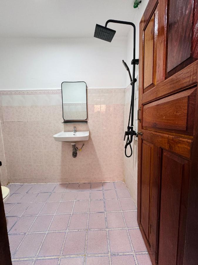 Sabai Sabai Backpackers Hostel Luang Prabang Dış mekan fotoğraf