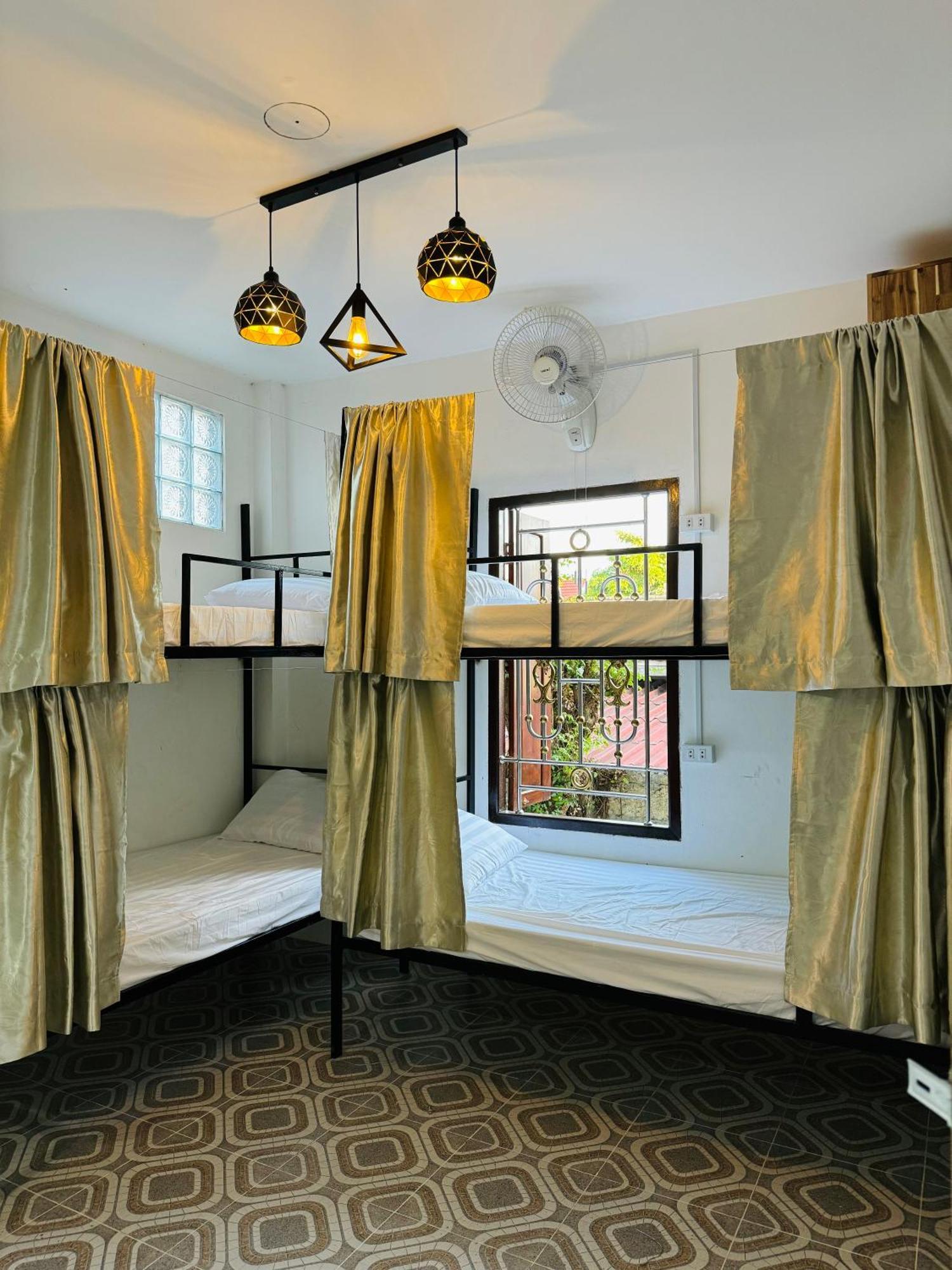 Sabai Sabai Backpackers Hostel Luang Prabang Dış mekan fotoğraf